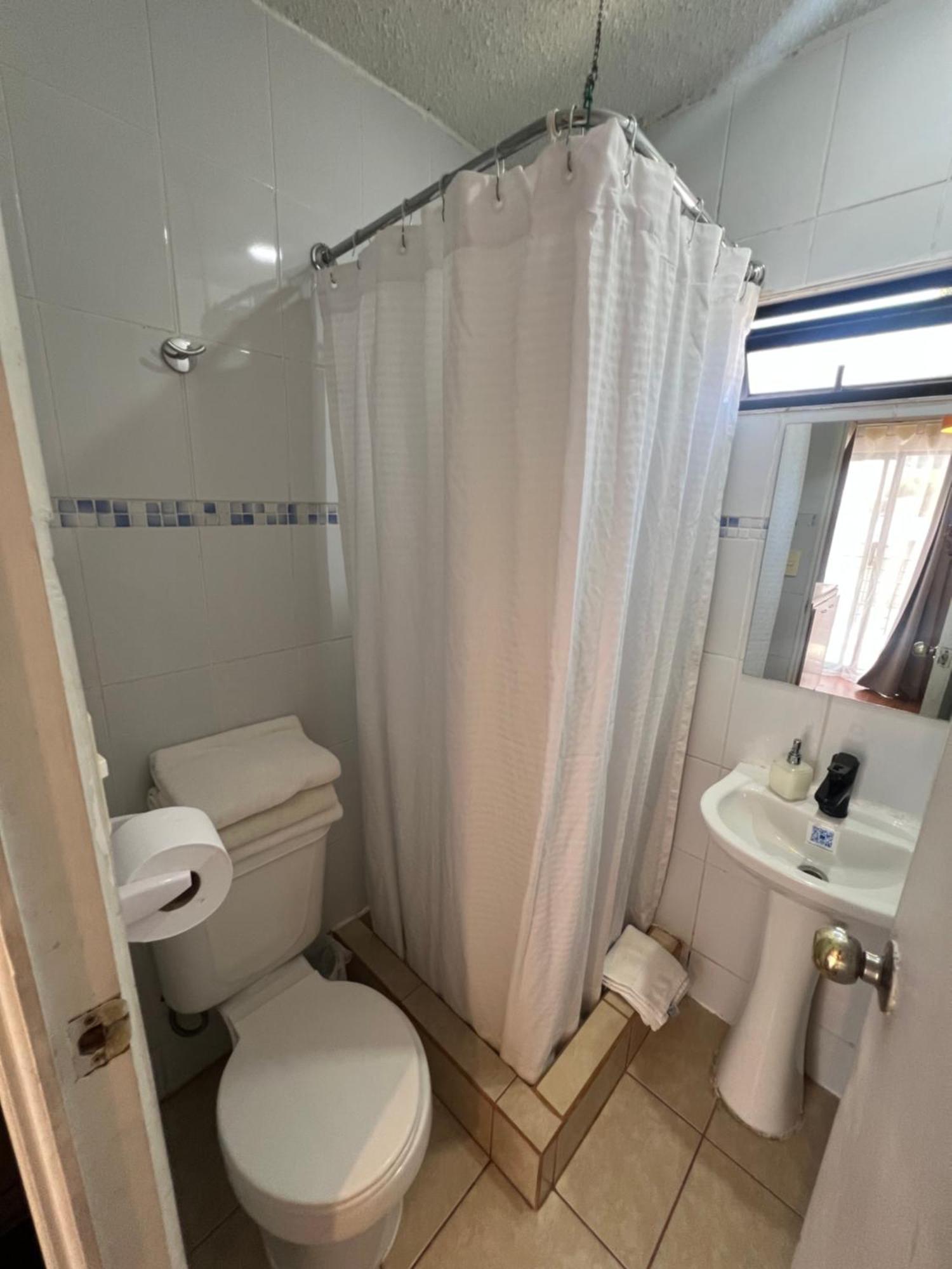 Hostal Ravello Vina del Mar Buitenkant foto